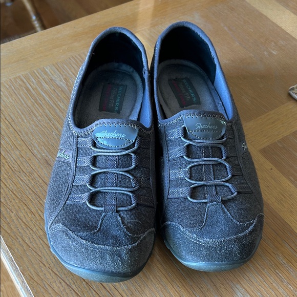 Skechers Charcoal grey leather women’s size 9 1/2  Slip-On Shoes - Picture 4 of 5